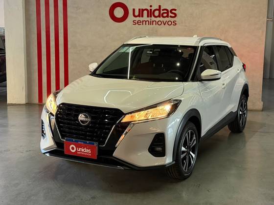 NISSAN KICKS PLAY 1.6 16V FLEXSTART SENSE XTRONIC NISSAN KICKS PLAY 1.6 16V FLEXSTART SENSE XTRONIC